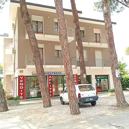 Apartment Apartments In Rosolina Mare 24930